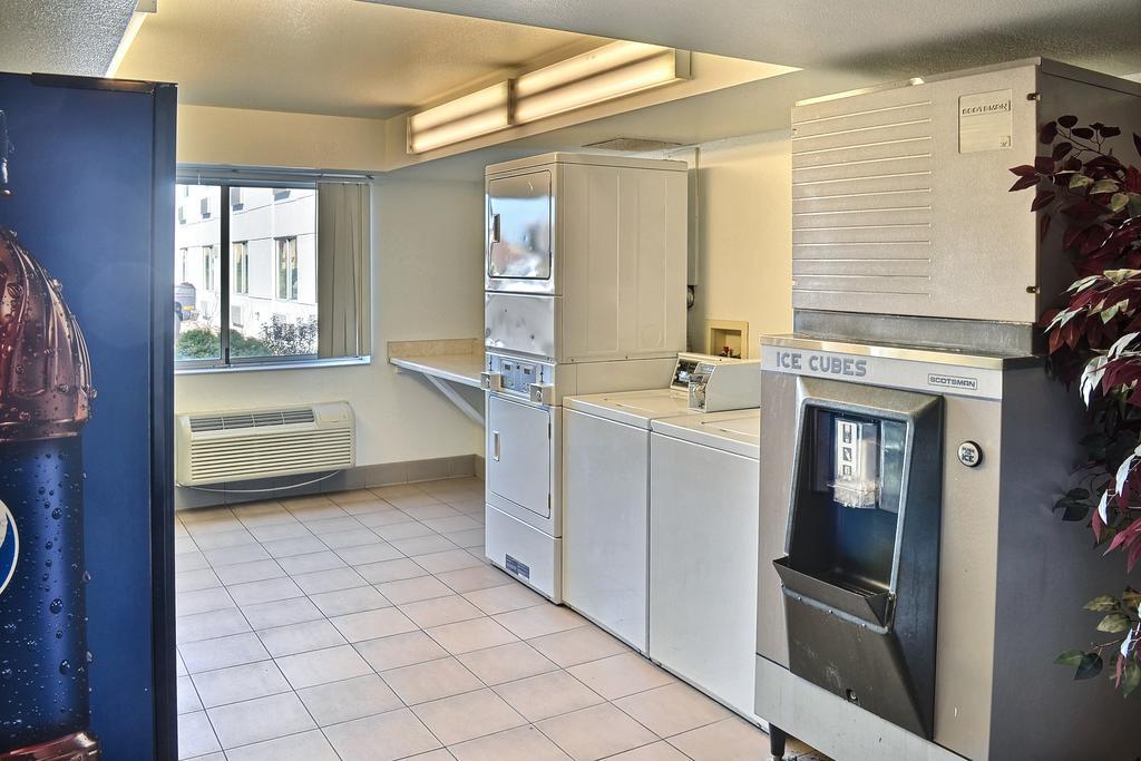 Motel 6-Billings, Mt - North エクステリア 写真