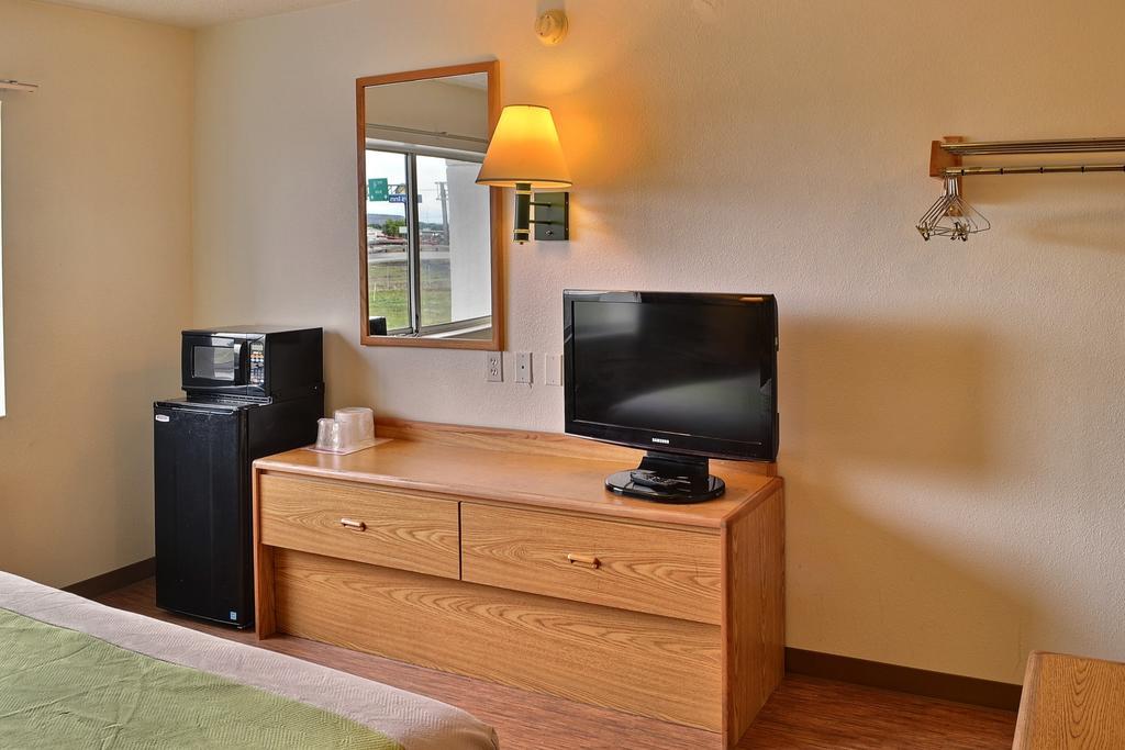 Motel 6-Billings, Mt - North エクステリア 写真