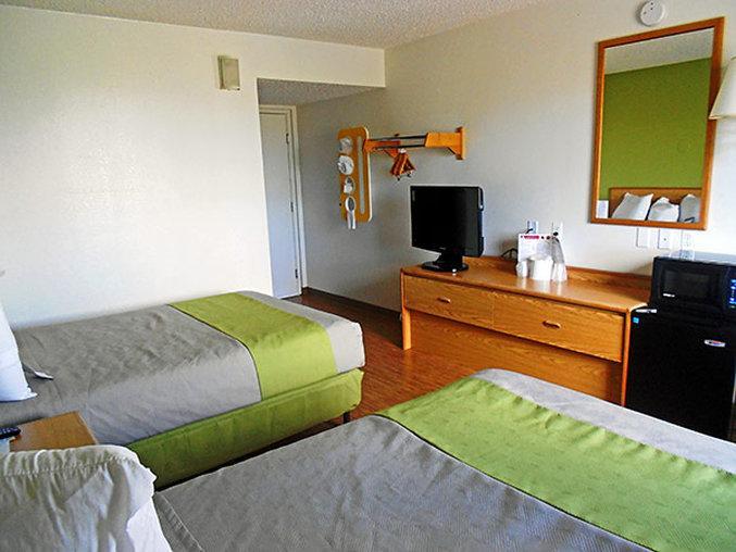 Motel 6-Billings, Mt - North エクステリア 写真