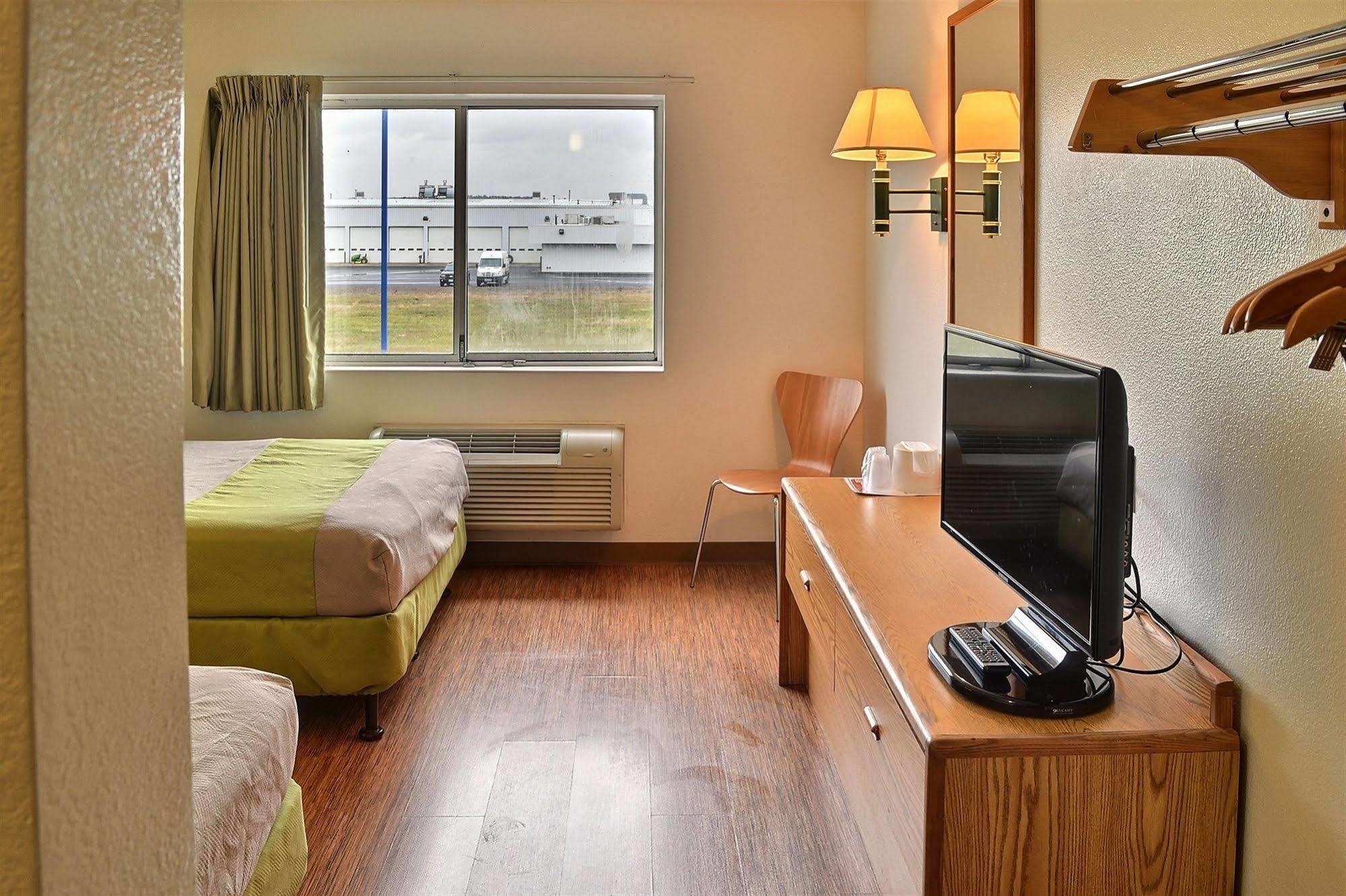 Motel 6-Billings, Mt - North エクステリア 写真
